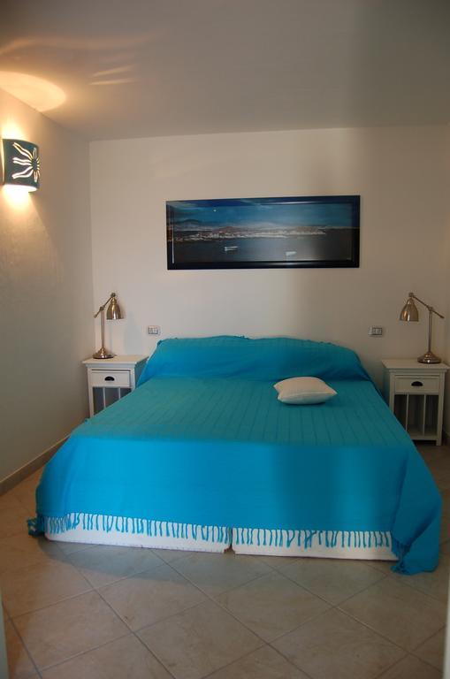 Villa Smeralda Palau Habitación foto